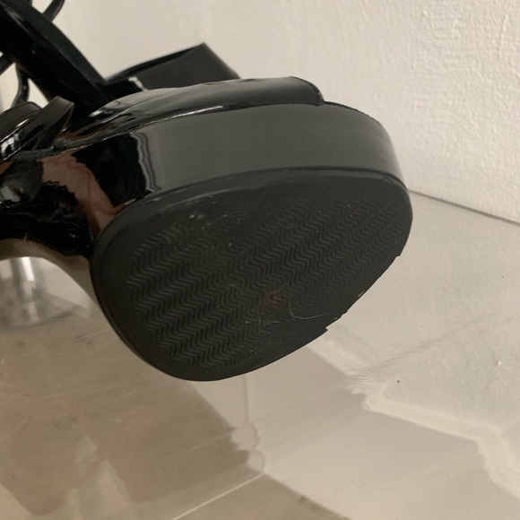 Patent leather platform stiletto heels. - Picture 5 of 5